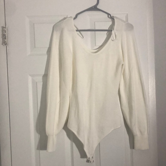 Abercrombie & Fitch Tops - Cream long sleeve bodysuit